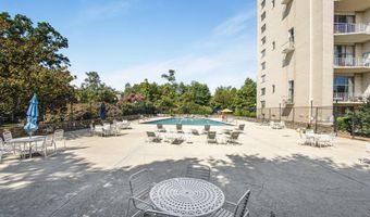 1200 N NASH St 263, Arlington, VA 22209