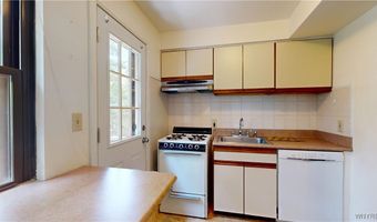 3901 Main St 10C, Amherst, NY 14226