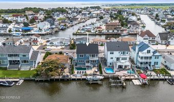 33 Amherst Dr, Bayville, NJ 08721
