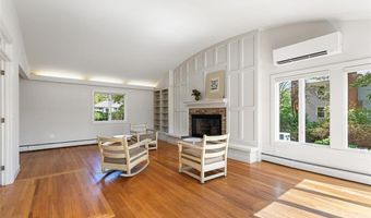 19 Preston Dr, Barrington, RI 02806