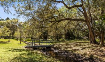 181 SYLVAN Dr, Atlantic Beach, FL 32233