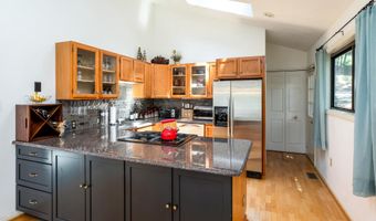 148 EARLY Dr, Basye, VA 22810
