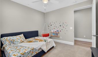 3918 W 242nd St, Torrance, CA 90505