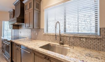40925 N HEARST Dr, Anthem, AZ 85086