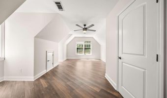 8805 Saddle Trl, Ball Ground, GA 30107