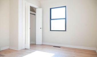 3017 Frontier Ave NE, Albuquerque, NM 87106
