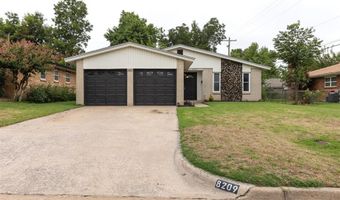 8209 NW 28th St, Bethany, OK 73008