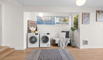 1241 Park Ave, Alameda, CA 94501