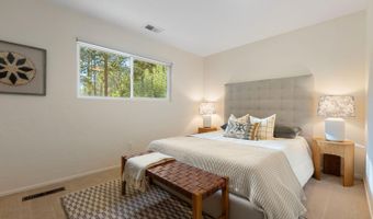 1050 White Cottage Rd N, Angwin, CA 94508