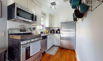 623 8th St, Absecon, NJ 08201