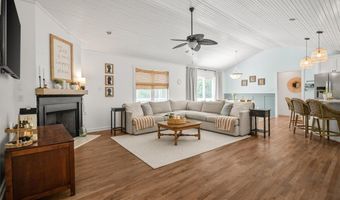 8260 Smacks Run Creek Ln, Amelia, VA 23002