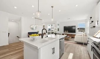 2702 Via Avella, San Diego, CA 92108