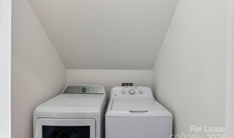 5 Elmore St, Asheville, NC 28804