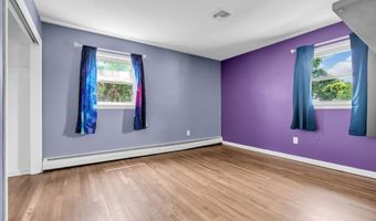 1108 Anchor Ave, Beachwood, NJ 08722