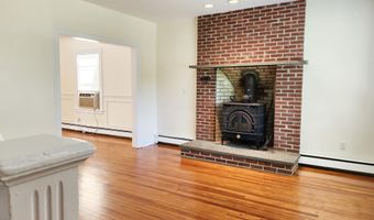 19 Valley Rd A, Cos Cob, CT 06807
