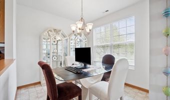 2616 Christie Dr, Algonquin, IL 60102