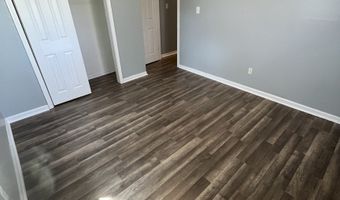 8445 Bluff Rd, Indianapolis, IN 46217