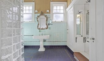 1012 Beach Blvd, Biloxi, MS 39530