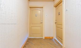 3675 N Country Club Dr 2404, Aventura, FL 33180