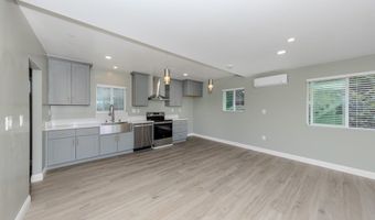 7655 E Silver Dollar Ln, Anaheim, CA 92808