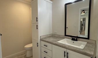 166 Boston Tpke D, Bolton, CT 06043