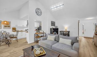 489 River Chase Dr, Athens, GA 30605