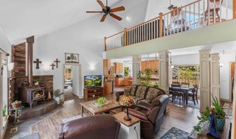 10240 E Howard Rd, Athol, ID 83801