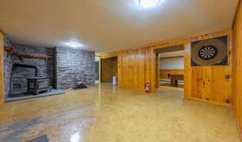 190 Russell Hill Rd, Ashburnham, MA 01430