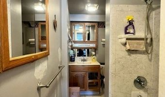 1 Andrea Dr 1B, Alloway, NJ 07462