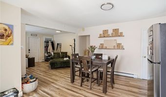 20 Mount Pleasant View Ave, Cumberland, RI 02864