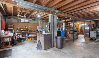 569 Benton Rd, Albion, ME 04910