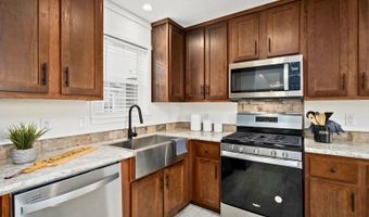 71 Carla Ct, Campton, NH 03223