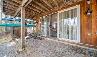 15 Goose Hollow Rd, Campton, NH 03223