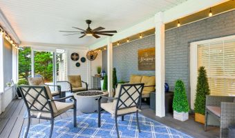 22530 FOREST RUN Dr, Ashburn, VA 20148