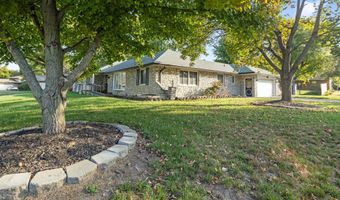 6709 Yellowstone Pkwy, Indianapolis, IN 46217