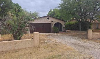 614 N 11th St, Carlsbad, NM 88220