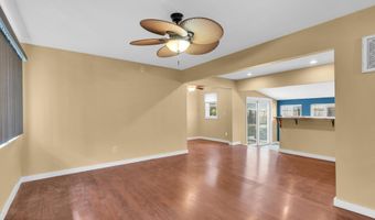 17 Anchorage Blvd, Bayville, NJ 08721