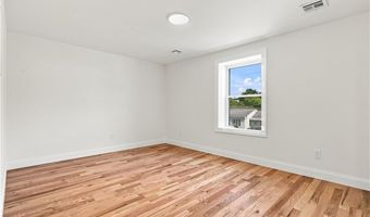 38 Winsor St, Cumberland, RI 02864