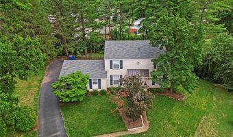 954 Chartrand Dr, Ballwin, MO 63011