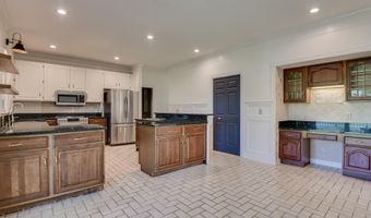 557 Holley Lake Rd, Aiken, SC 29803