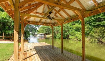 215 DAVIS ACRES Dr, Alpine, AL 35014