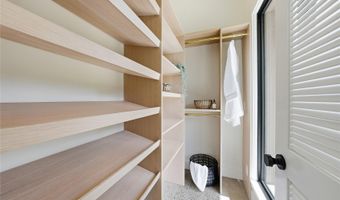 926 Aalapapa Dr, Kailua, HI 96734