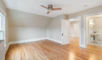 32 Webster Ave, Bangor, ME 04401