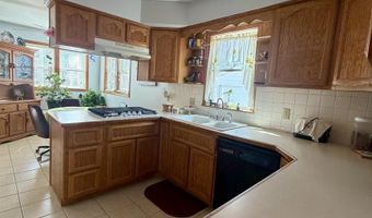 1511 Roosevelt Dr, Atlantic, IA 50022