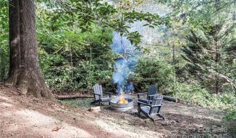 23 Springwood Dr, Asheville, NC 28805
