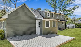 620 Tiller Ave, Beachwood, NJ 08722