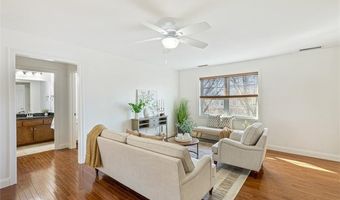 60 Bay Spring Ave A9, Barrington, RI 02806