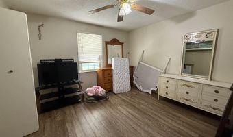 33 Stacey Dr, Batesville, AR 72501