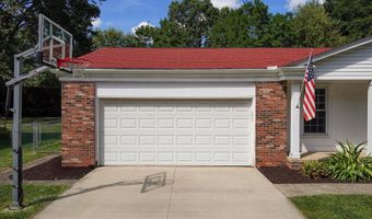 1995 Willowdale Dr, Stow, OH 44224