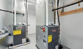 25 Rock Way, East Greenwich, RI 02818